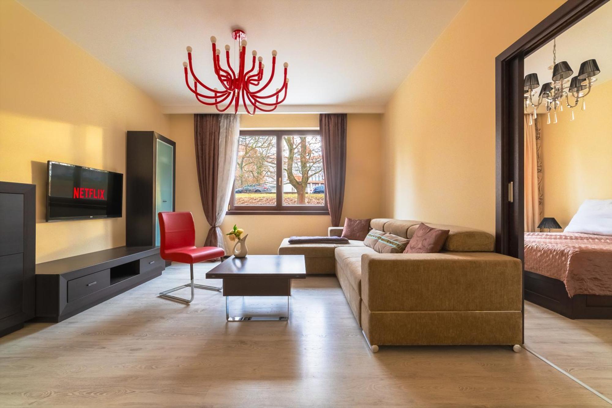 Imperial Apartment In Bohemia Residence By Rentez Κάρλοβι Βάρι Εξωτερικό φωτογραφία